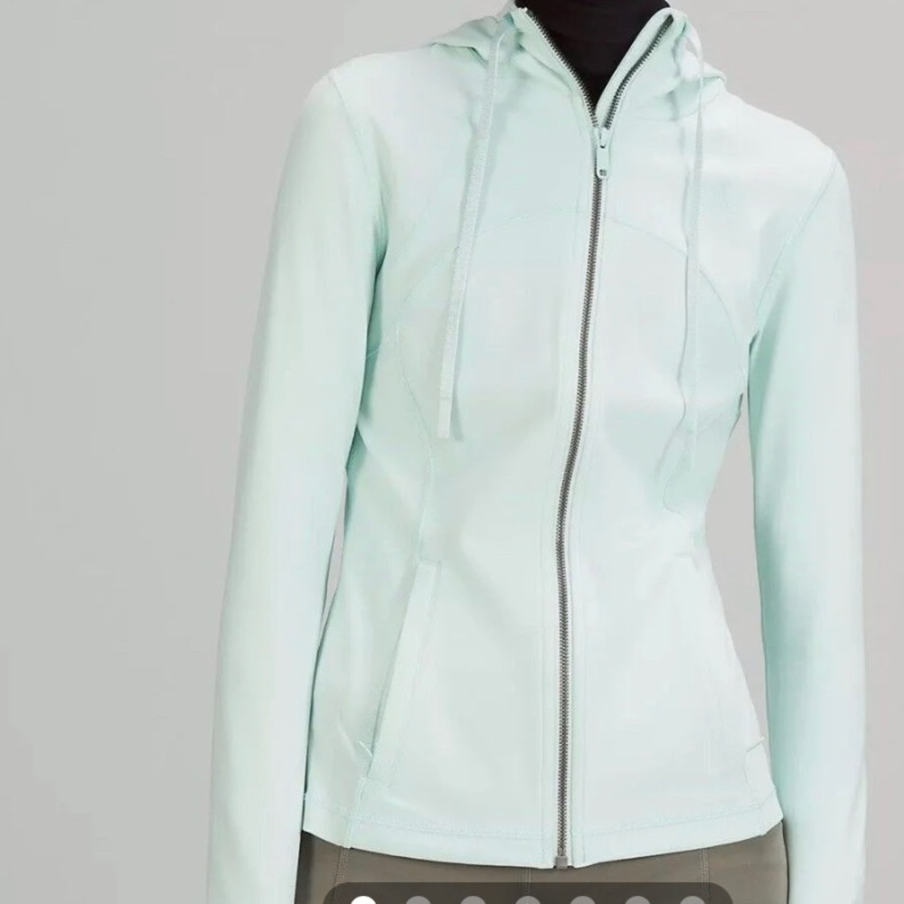 Lululemon hooded define nulu jacket